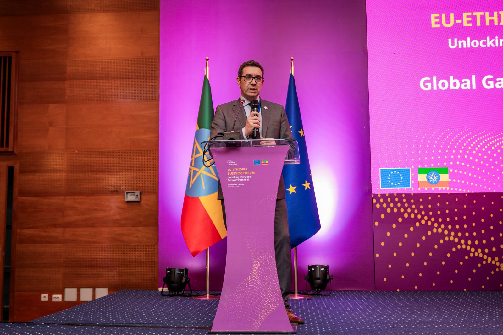 Address from the podium between the Ethiopian and EU flags
